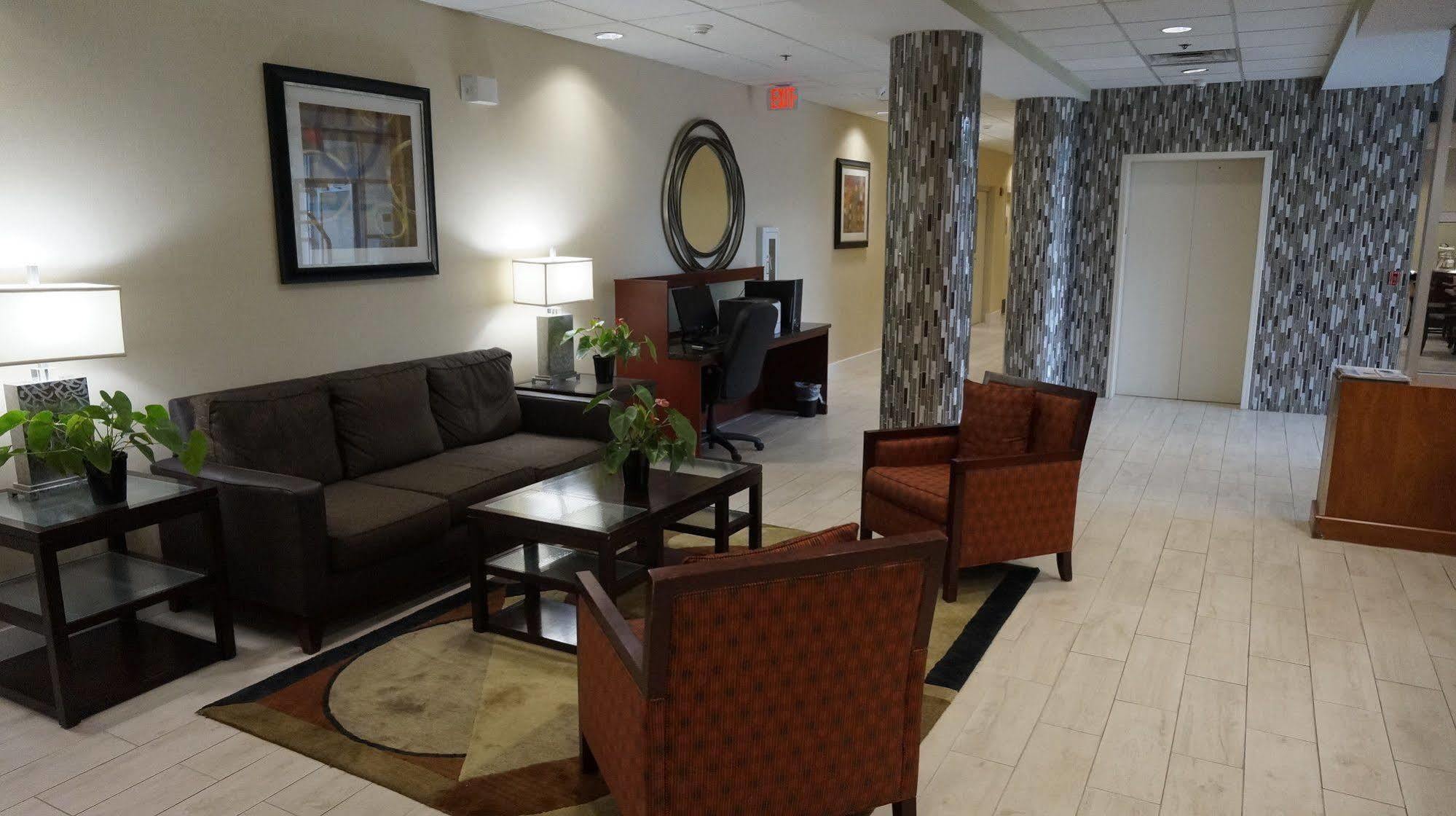 Best Western Airport Inn & Suites Cleveland Brook Park Zewnętrze zdjęcie