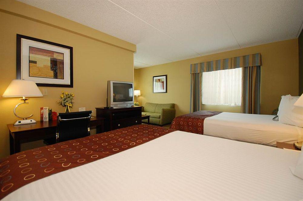 Best Western Airport Inn & Suites Cleveland Brook Park Pokój zdjęcie